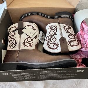 NEW with tags fat baby boots